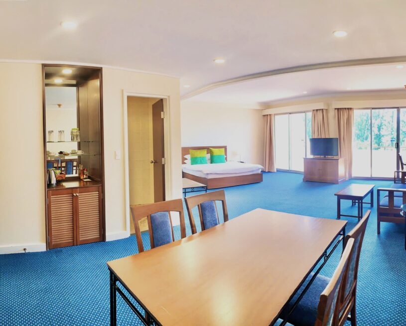 7d1fcde0b973072d5e626-815x655