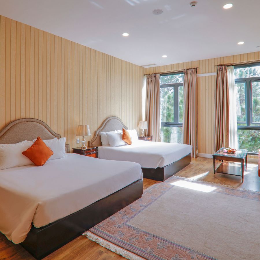 ONG0052-1-edit-900x900-1